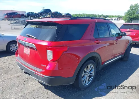 2022 Ford Explorer Xlt z USA, uszkodzony, nr VIN 1FMSK8DH2NGC09901